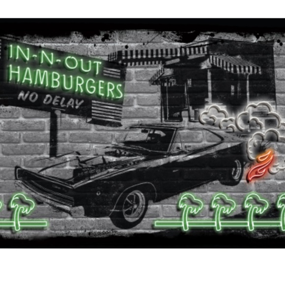 COPY - Meet your Posher, Ellen - Picture 3 of 4